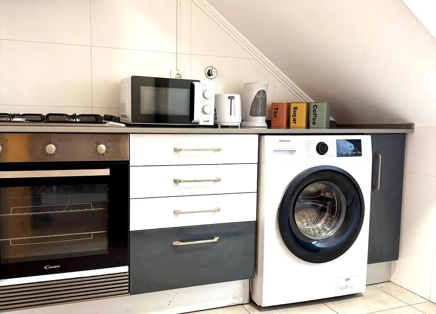 New, Cozy, Central Flat Lisbon Apartment
