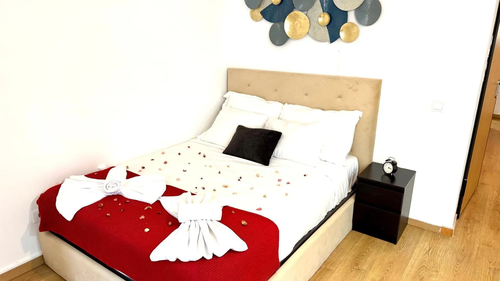New, Cozy, Central Flat Lisbon 0*,  Portugal